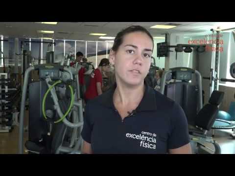 Manuela González fala como é o tratamento na sala de musculação  do Centro de Excelência Física